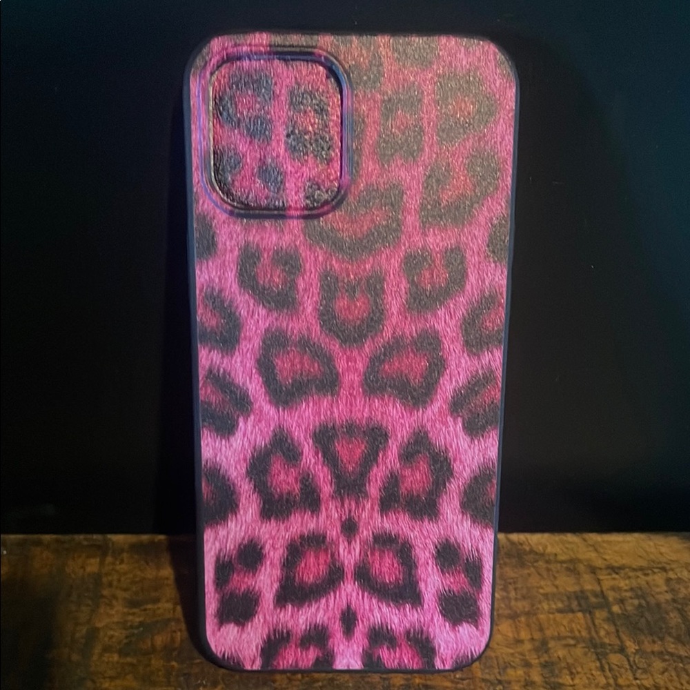 iPhone 12 Max Pro Leopard Print Pink Phone Case